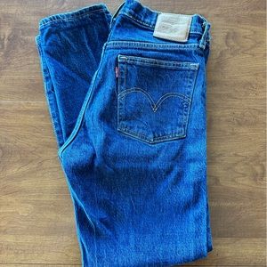 Women’s Wedgie Straight Levi’s